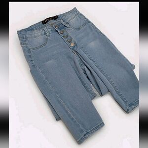 Vintage Dollhouse Straight Leg Jeans Juniors 3/4 Light Wash